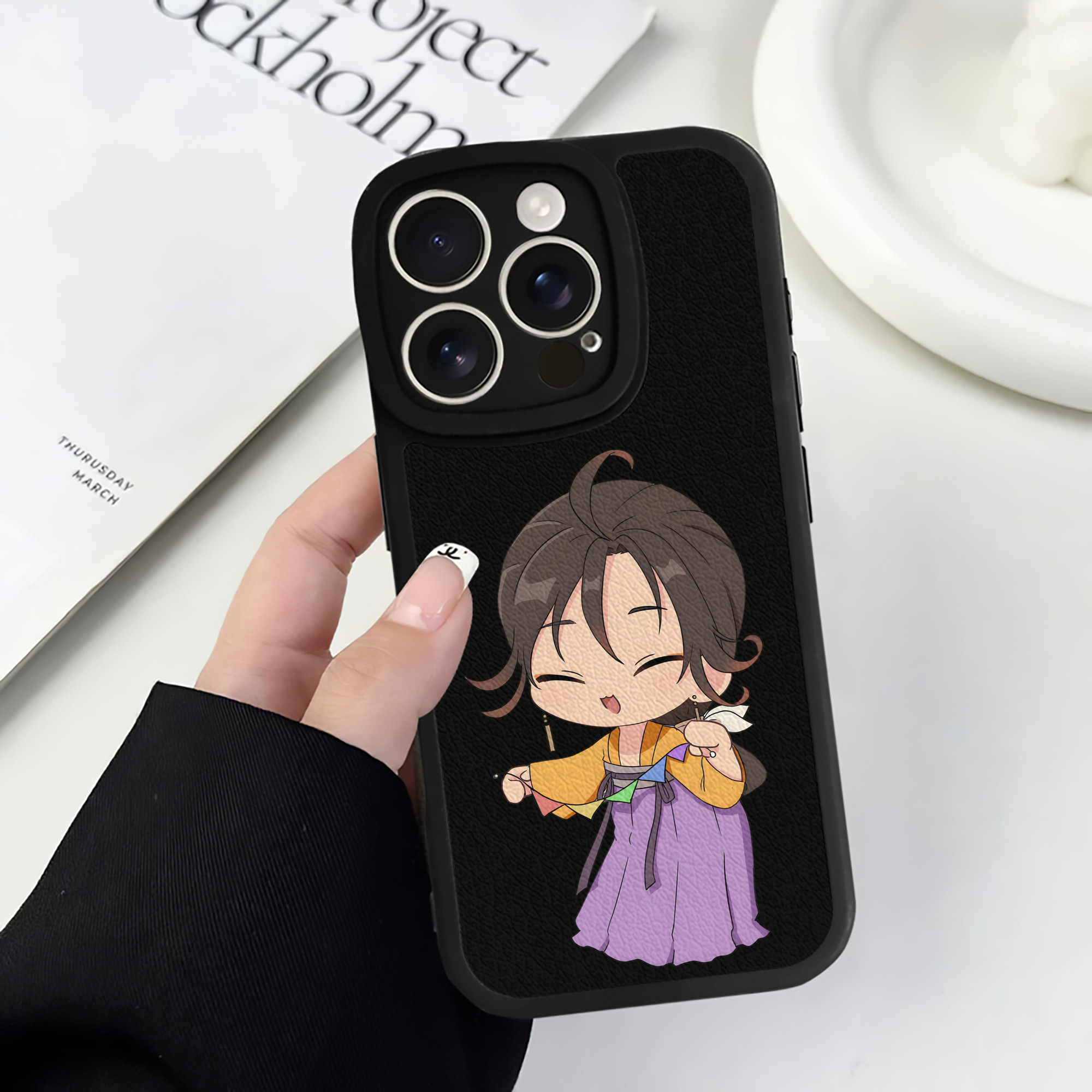薬屋のひとりごと The Apothecary Diaries 【iPhone 16シリーズ対応】シリコンスマホケース（レザー調） 材質：シリコン